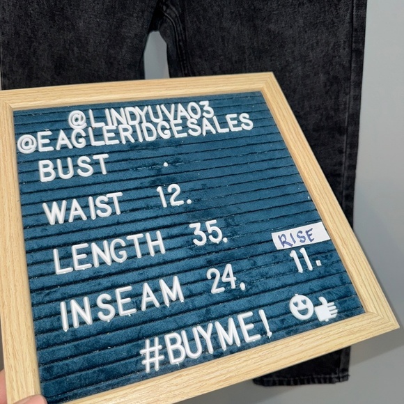 White Fox Boutique Rock Your Body High Waist Straight Tapered Mom Jeans XXS - Picture 7 of 7